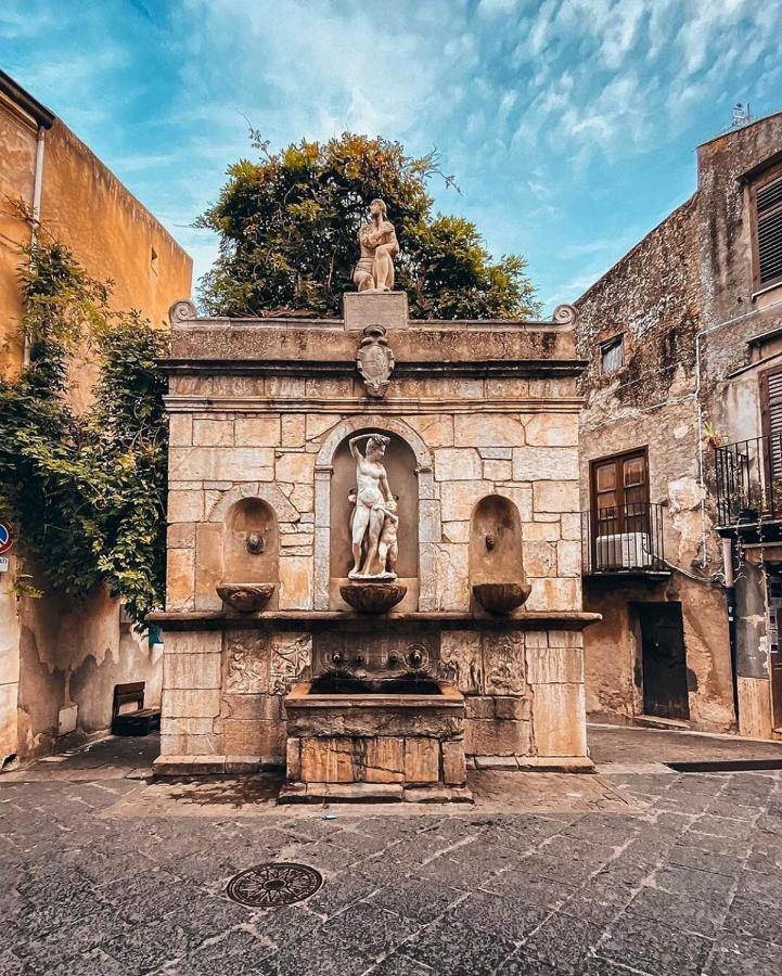 Porta San Paolo House Castelbuono (Sicily) Exterior foto